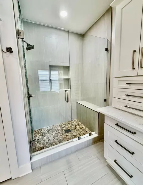 Bath - 22 Mango Ln, Freeport, FL 32439 photo 3 of 4