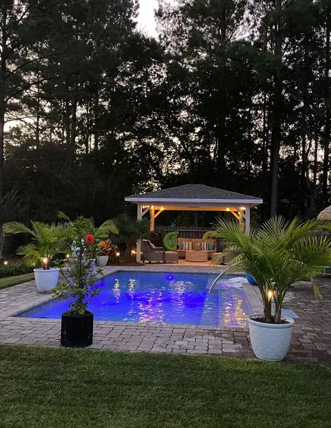 Exterior - 22 Mango Ln, Freeport, FL 32439 photo 6 of 9