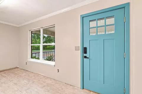Entry Way - 3174 Earl Kennedy Rd, Crestview, FL 32539 photo 1 of 2
