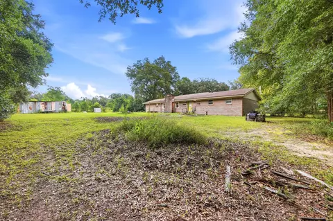 Exterior - 3174 Earl Kennedy Rd, Crestview, FL 32539 photo 11 of 14