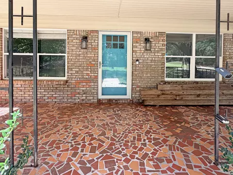 Exterior - 3174 Earl Kennedy Rd, Crestview, FL 32539 photo 3 of 11