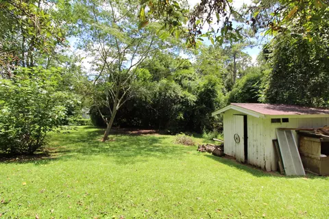 Exterior - 2592 Kingston Rd, Crestview, FL 32536 photo 13 of 23