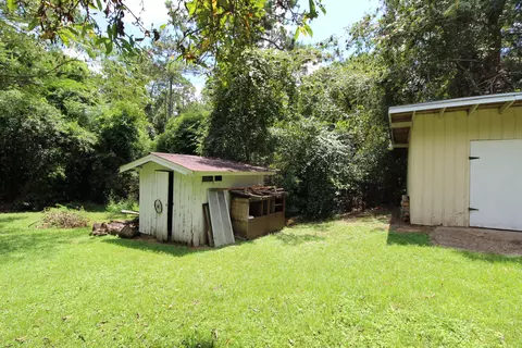 Exterior - 2592 Kingston Rd, Crestview, FL 32536 photo 22 of 23