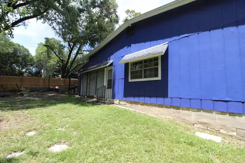Exterior - 2592 Kingston Rd, Crestview, FL 32536 photo 8 of 23