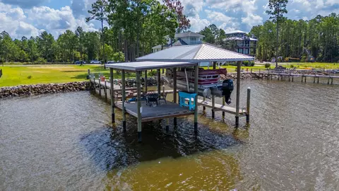 42 S Sunset Harbour, Freeport, FL 32439 photo 3