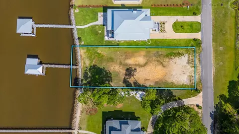 42 S Sunset Harbour, Freeport, FL 32439 photo 5