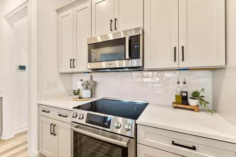 Kitchen - 120 Suwannee Dr, Inlet Beach, FL 32461 photo 7 of 7