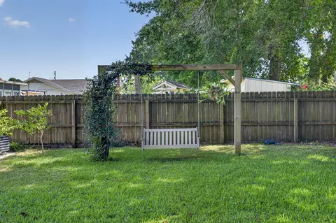 Exterior - 403 Spring Ln, Destin, FL 32541 photo 10 of 14