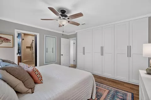 Bedroom - 403 Spring Ln, Destin, FL 32541 photo 1 of 5