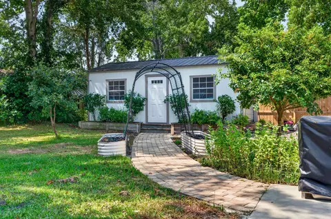 Exterior - 403 Spring Ln, Destin, FL 32541 photo 13 of 14