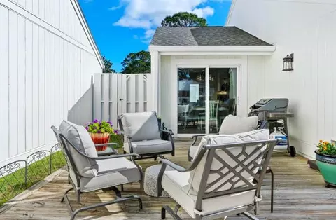 Exterior - 457 Linkside Pl, Miramar Beach, FL 32550 photo 2 of 12