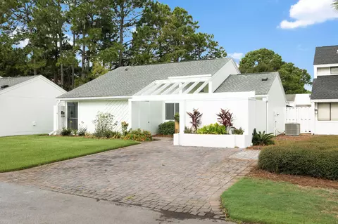 Exterior - 457 Linkside Pl, Miramar Beach, FL 32550 photo 9 of 12
