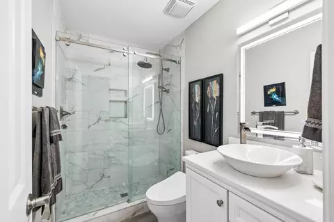 Bath - 457 Linkside Pl, Miramar Beach, FL 32550 photo 1 of 3
