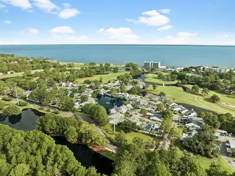View/Area - 457 Linkside Pl, Miramar Beach, FL 32550 photo 4 of 6
