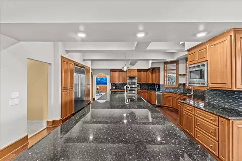 Kitchen - 200 Asphodel Dr, Dothan, AL 36303 photo 2 of 9