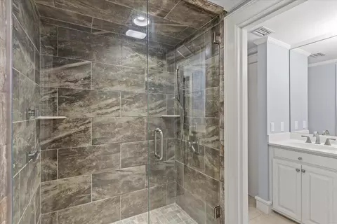 Bath - 200 Asphodel Dr, Dothan, AL 36303 photo 13 of 13