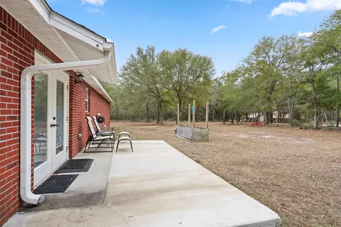 Exterior - 5570 Mount Olive Rd, Crestview, FL 32539 photo 5 of 8