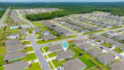 View/Area - 615 Champ Trl, Crestview, FL 32539 photo 4 of 8
