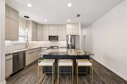 Kitchen - 48 Sarona St, Freeport, FL 32439 photo 3 of 5