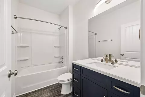 Bath - 48 Sarona St, Freeport, FL 32439 photo 1 of 3