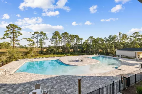 Exterior - 48 Sarona St, Freeport, FL 32439 photo 2 of 4