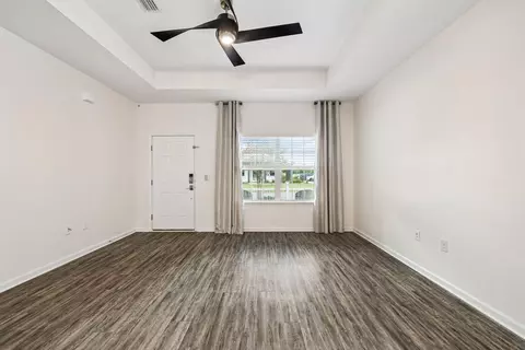 Living - 48 Sarona St, Freeport, FL 32439 photo 1 of 4