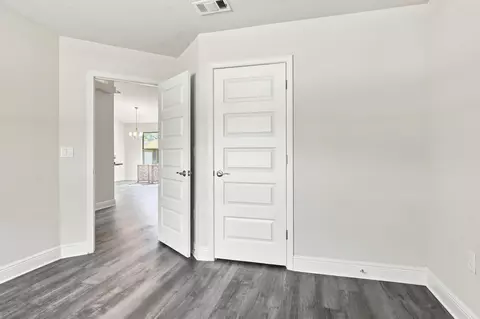 Bedroom - 5908 Silvercrest Blvd, Crestview, FL 32536 photo 1 of 5