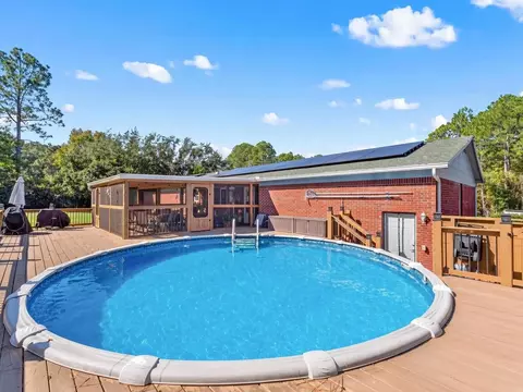 9651 Sunnybrook Dr, Navarre, FL 32566