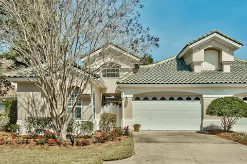 4523 Golf Villa Ct #1002, Destin, FL 32541