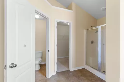 Entry Way - 504 Boulder St, Crestview, FL 32536 photo 8 of 9