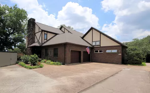 402 Barataria Ln, Fort Walton Beach, FL 32547