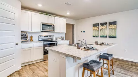Kitchen - 6583 Stonefly Dr, Milton, FL 32583 photo 3 of 3