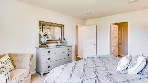 Bedroom - 6583 Stonefly Dr, Milton, FL 32583 photo 3 of 10