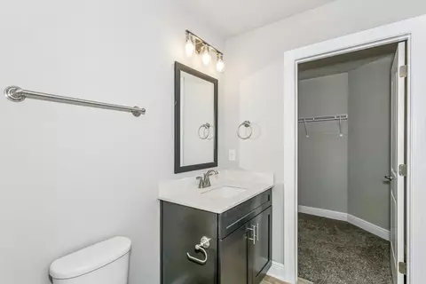 Bath - 6677 Prosperity Ln, Milton, FL 32570 photo 6 of 6