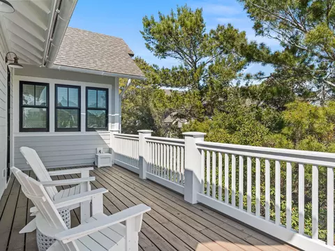 Exterior - 35 Shore Bridge Cir, Watersound, FL 32461 photo 7 of 9