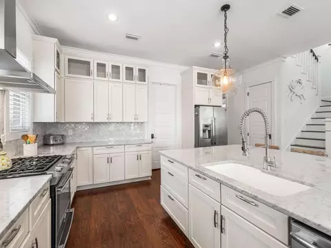 Kitchen - 35 Shore Bridge Cir, Watersound, FL 32461 photo 4 of 4