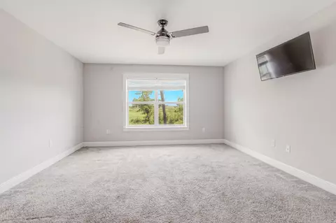 Bedroom - 559 Coastal Breeze Dr, Freeport, FL 32439 photo 6 of 7
