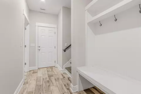 Entry Way - 559 Coastal Breeze Dr, Freeport, FL 32439 photo 3 of 5