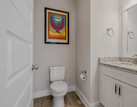 Bath - 559 Coastal Breeze Dr, Freeport, FL 32439 photo 7 of 7