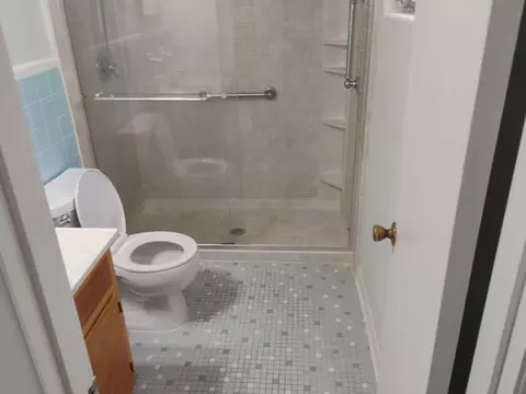 Bath - 141 Chessher Ct, Crestview, FL 32539 photo 3 of 5