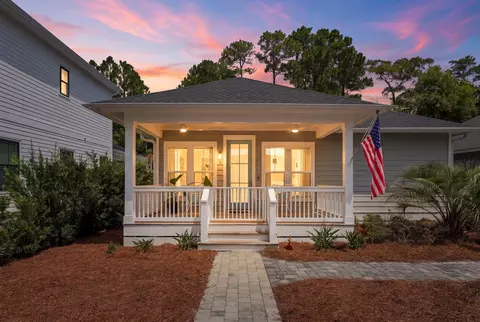 107 E Georgie St, Santa Rosa Beach, FL 32459