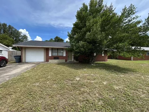 113 NW Memorial Pkwy, Fort Walton Beach, FL 32548
