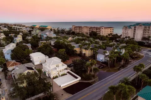 73 Crystal Beach Dr, Destin, FL 32541