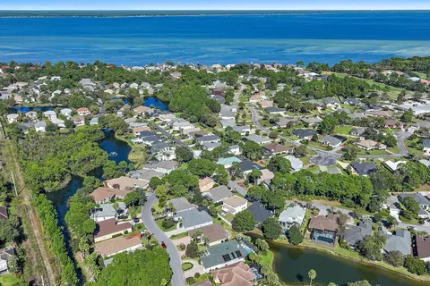 View/Area - 285 Tequesta Dr, Destin, FL 32541 photo 3 of 4