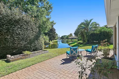 Exterior - 285 Tequesta Dr, Destin, FL 32541 photo 4 of 8
