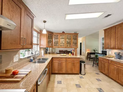 143 Anchor Rd, Freeport, FL 32439 photo 6