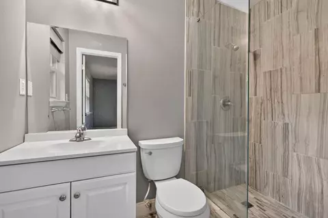 Bath - 30 Walnut Ave, Shalimar, FL 32579 photo 4 of 5
