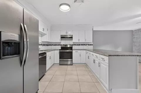 Kitchen - 30 Walnut Ave, Shalimar, FL 32579 photo 1 of 4