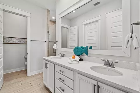 Bath - 89 E Pine Lands Loop #C, Inlet Beach, FL 32461 photo 1 of 3