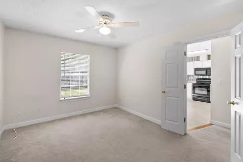 Bedroom - 188 Wright Cir, Niceville, FL 32578 photo 4 of 15